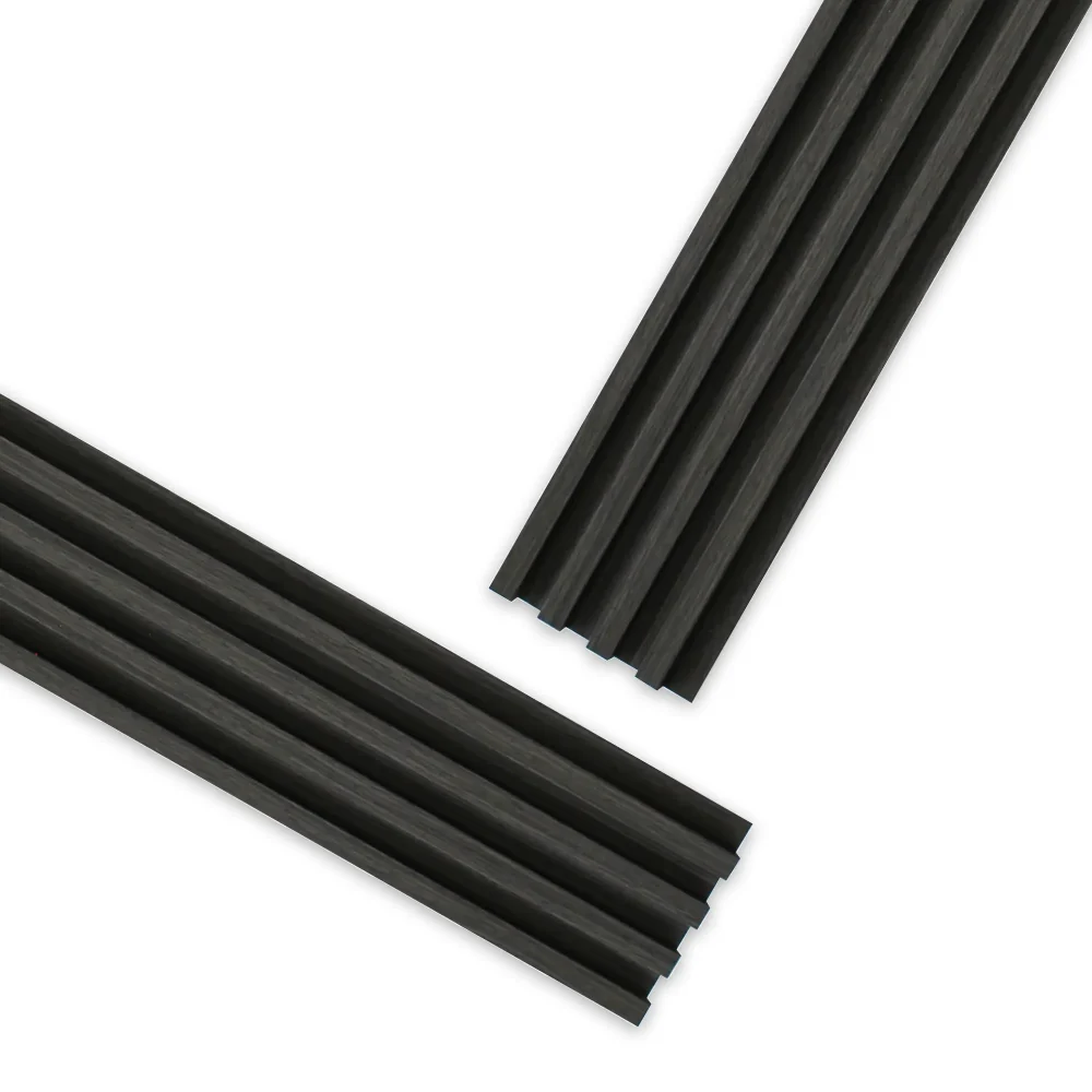 Panel Decorativo para Interiores y Exteriores Lambrin WPC Color Gris
